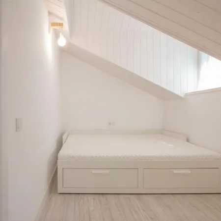 Hauzify I Casa Montjuic