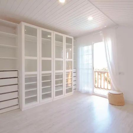 Hauzify I Casa Montjuic
